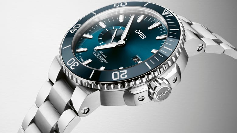 01 743 7733 4155-07 8 24 05PEB - Aquis Small Second, Date